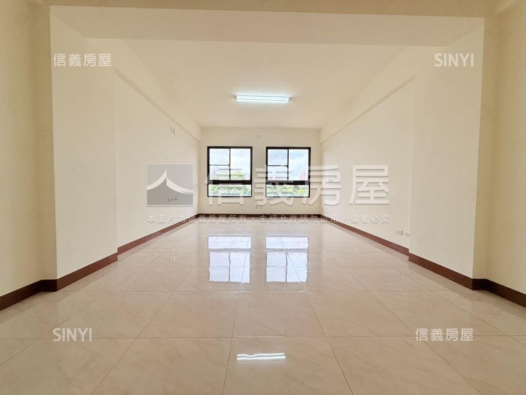 校園首排電梯透天店面房屋室內格局與周邊環境