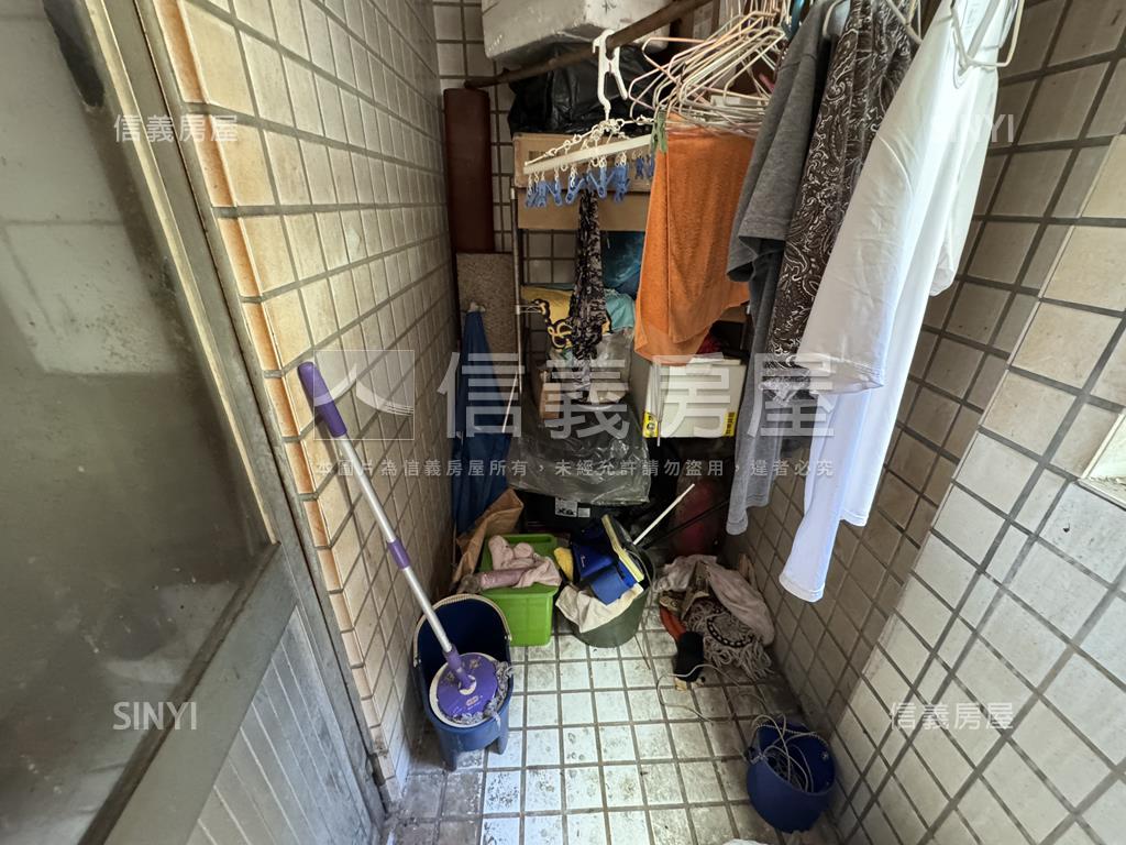 狀元及第近市場金店面房屋室內格局與周邊環境