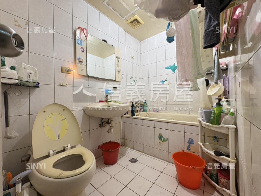 長堤方正三房房屋室內格局與周邊環境