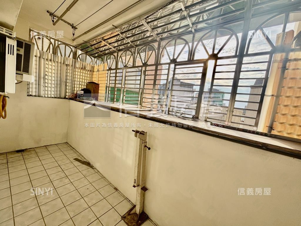 得意人生四房平面車位房屋室內格局與周邊環境