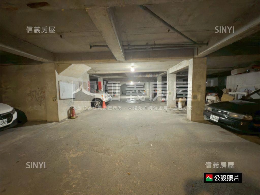 安民邊間頂樓兩房房屋室內格局與周邊環境