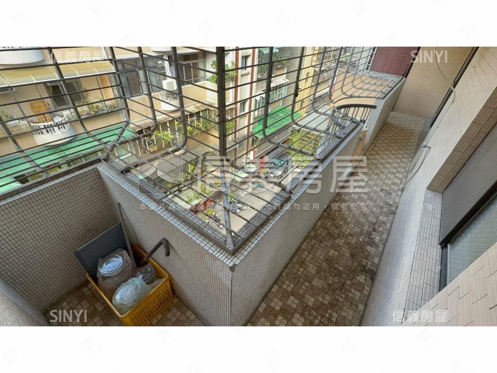 秀山公園旁學區加蓋大空間房屋室內格局與周邊環境