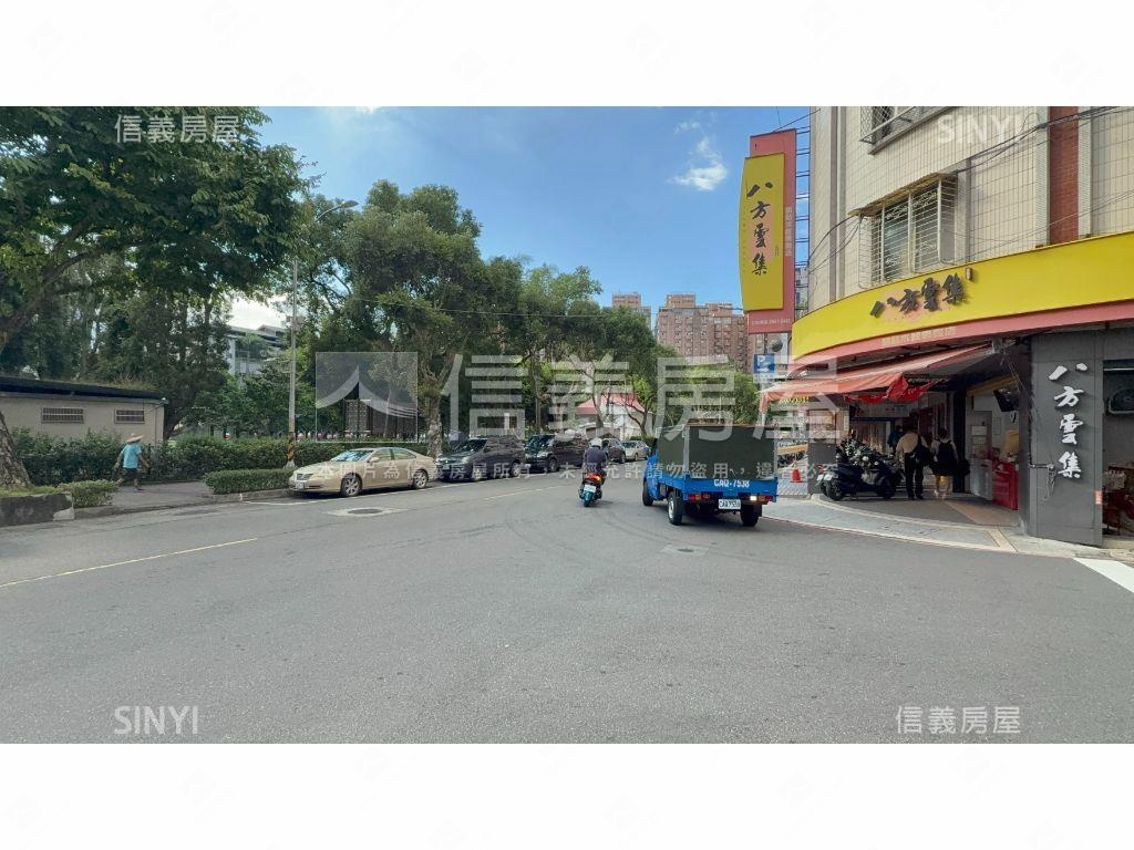 秀山公園旁學區加蓋大空間房屋室內格局與周邊環境