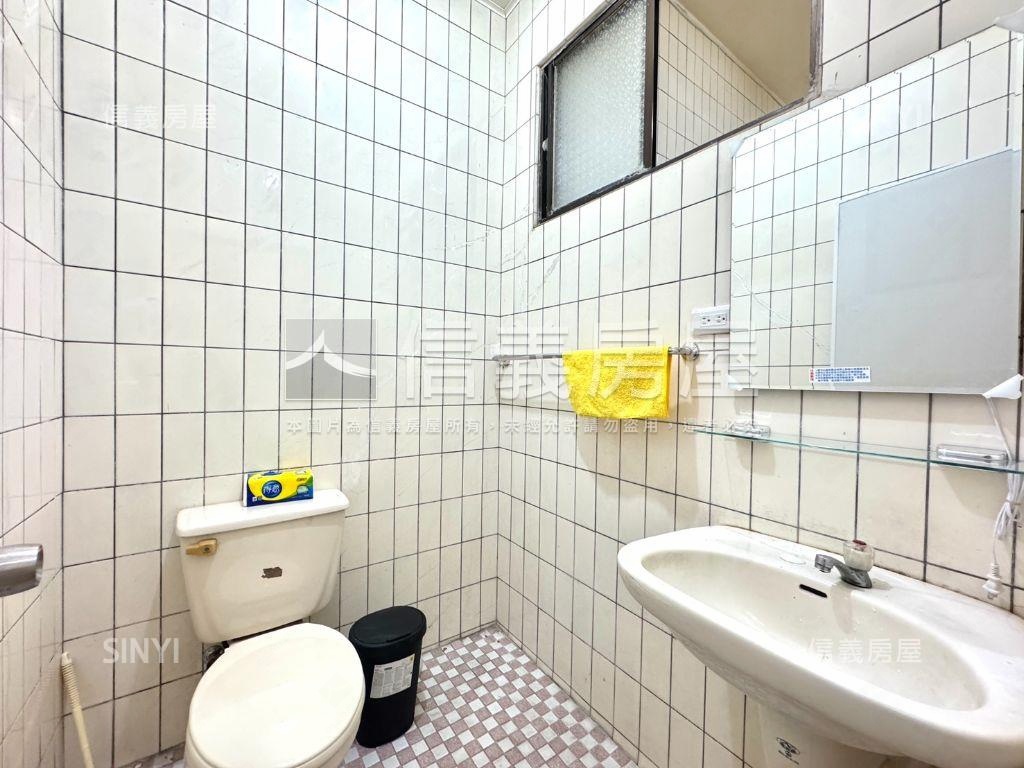 近文心中清捷運透天宅房屋室內格局與周邊環境