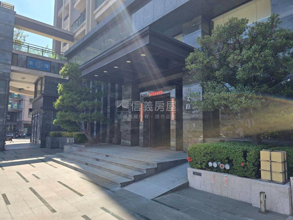 爽文路大三房雙車位露台戶房屋室內格局與周邊環境