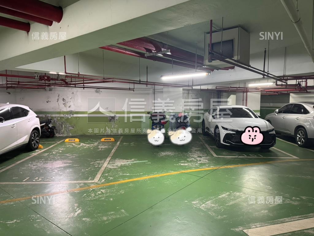 【鋼骨】水鑽石五房雙車位房屋室內格局與周邊環境