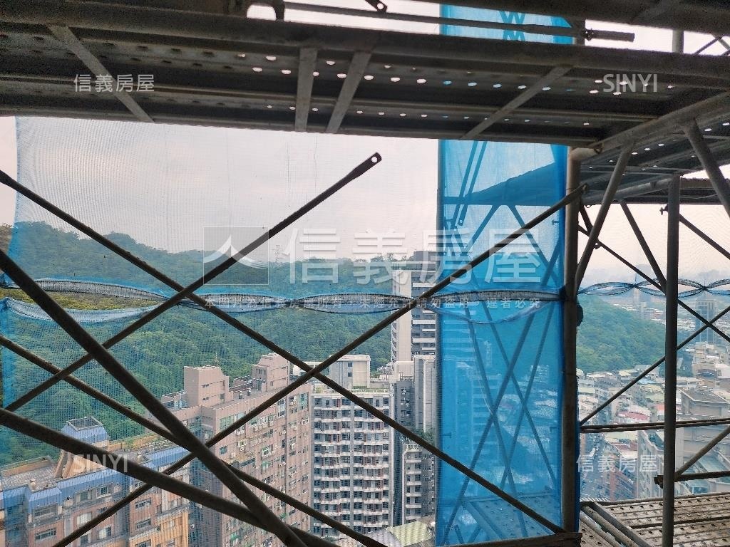 宏築信義Ｂ１高樓房屋室內格局與周邊環境