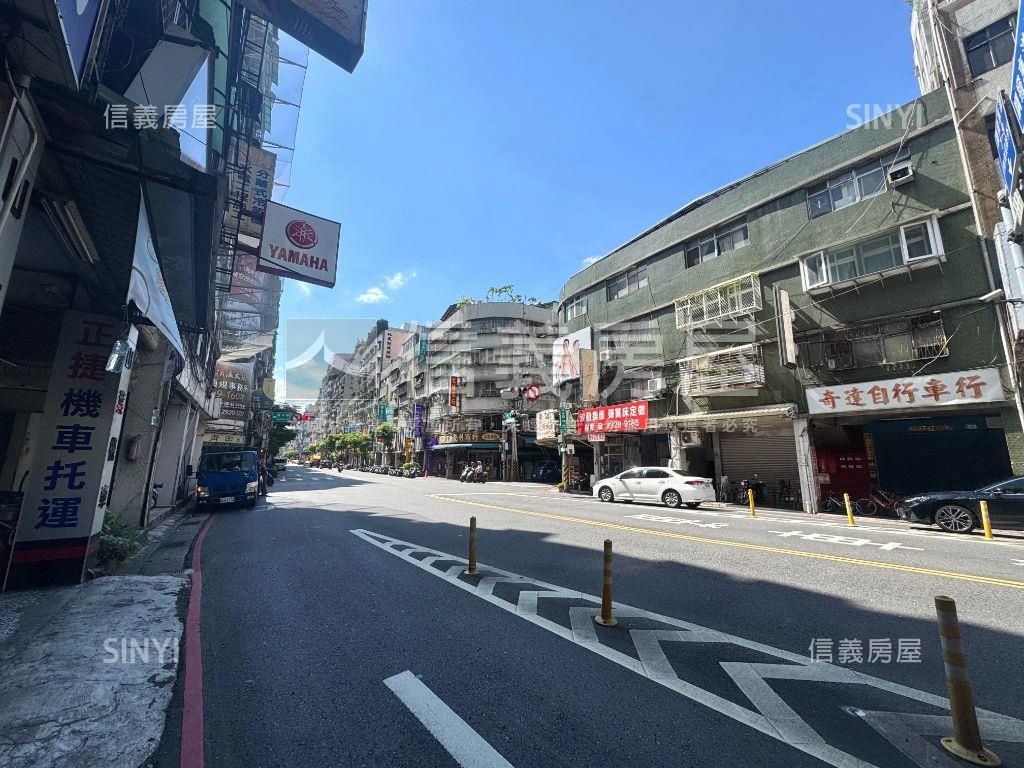 正福和路．金店面房屋室內格局與周邊環境