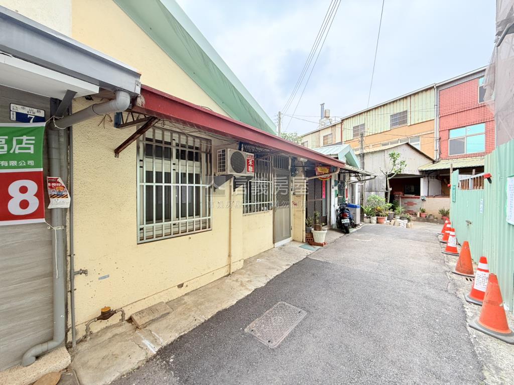 沙鹿方正土地房屋室內格局與周邊環境