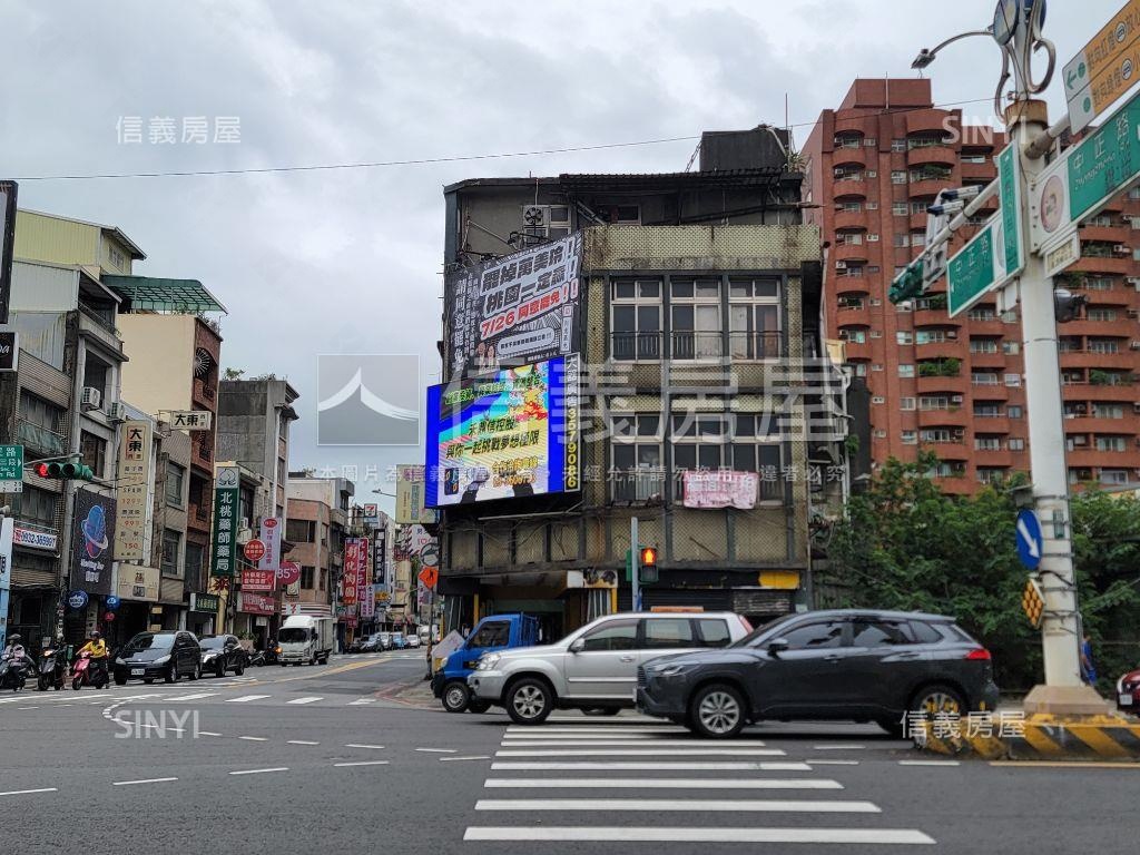 中正路三角窗透店房屋室內格局與周邊環境