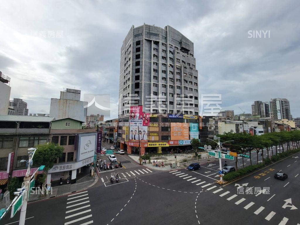 中正路三角窗透店房屋室內格局與周邊環境