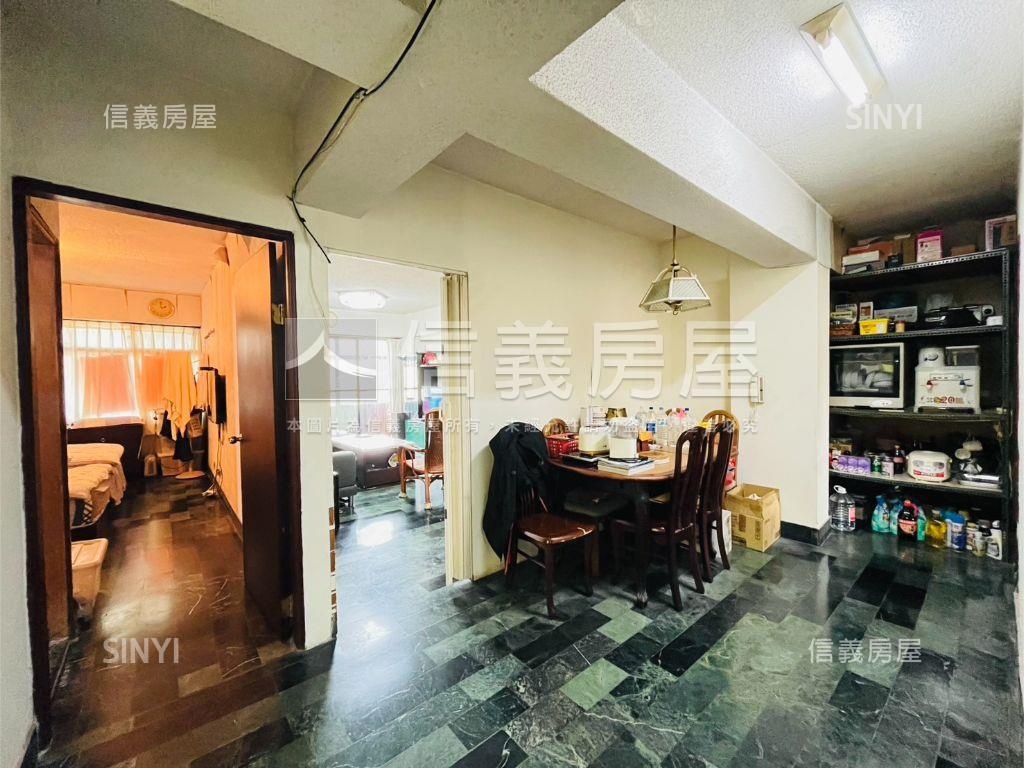 正文德路華廈房屋室內格局與周邊環境