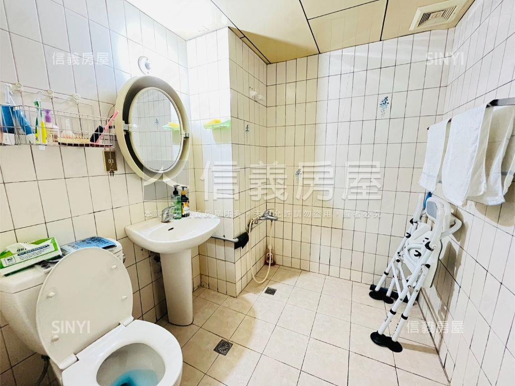 正文德路華廈房屋室內格局與周邊環境