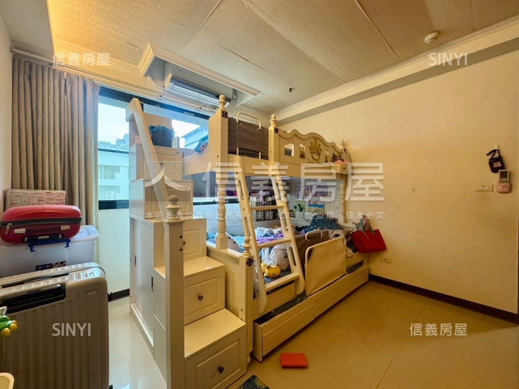 精選俠隱美２房房屋室內格局與周邊環境