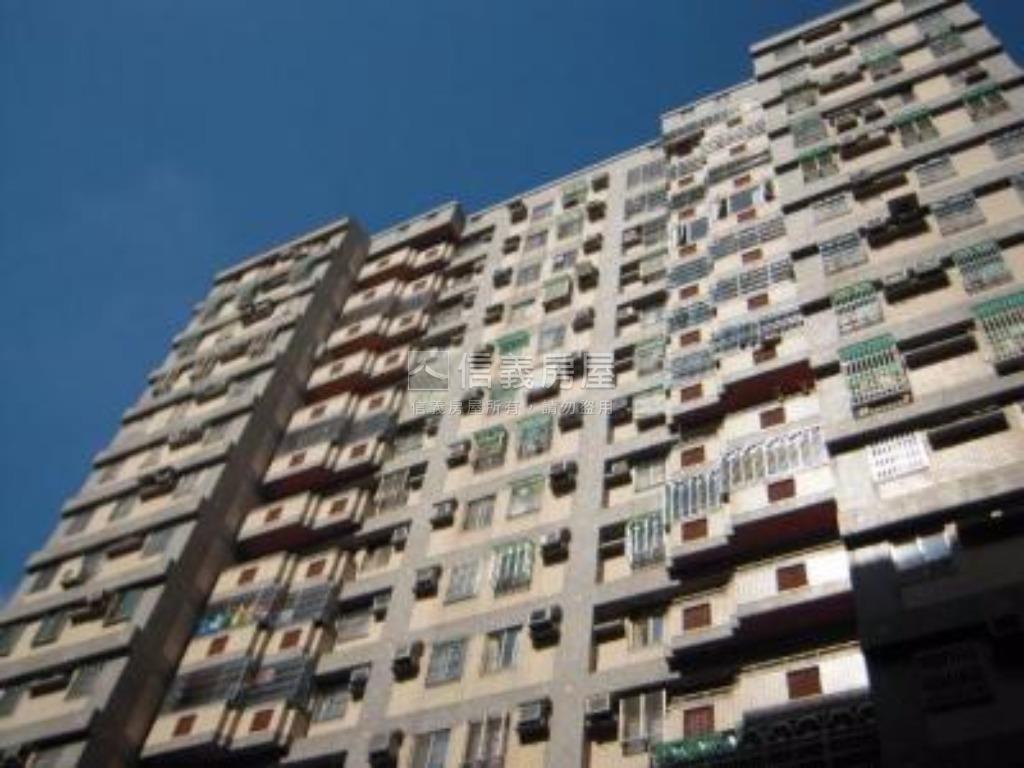 虎嘯中村高樓層三房房屋室內格局與周邊環境