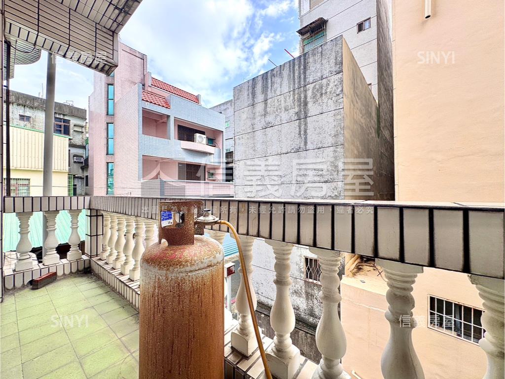 右昌邊間透天房屋室內格局與周邊環境