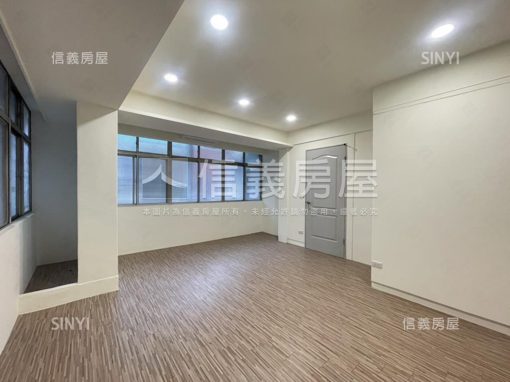 正義映月‧雙層公寓房屋室內格局與周邊環境