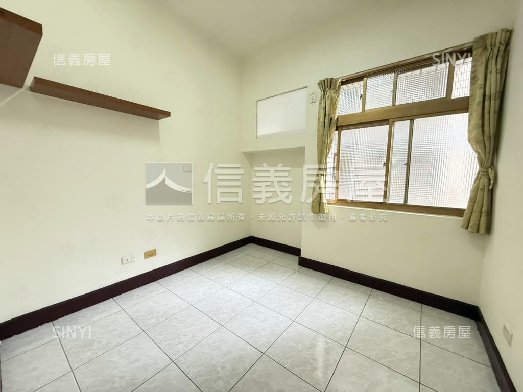 光大國宅。邊間大陽台房屋室內格局與周邊環境