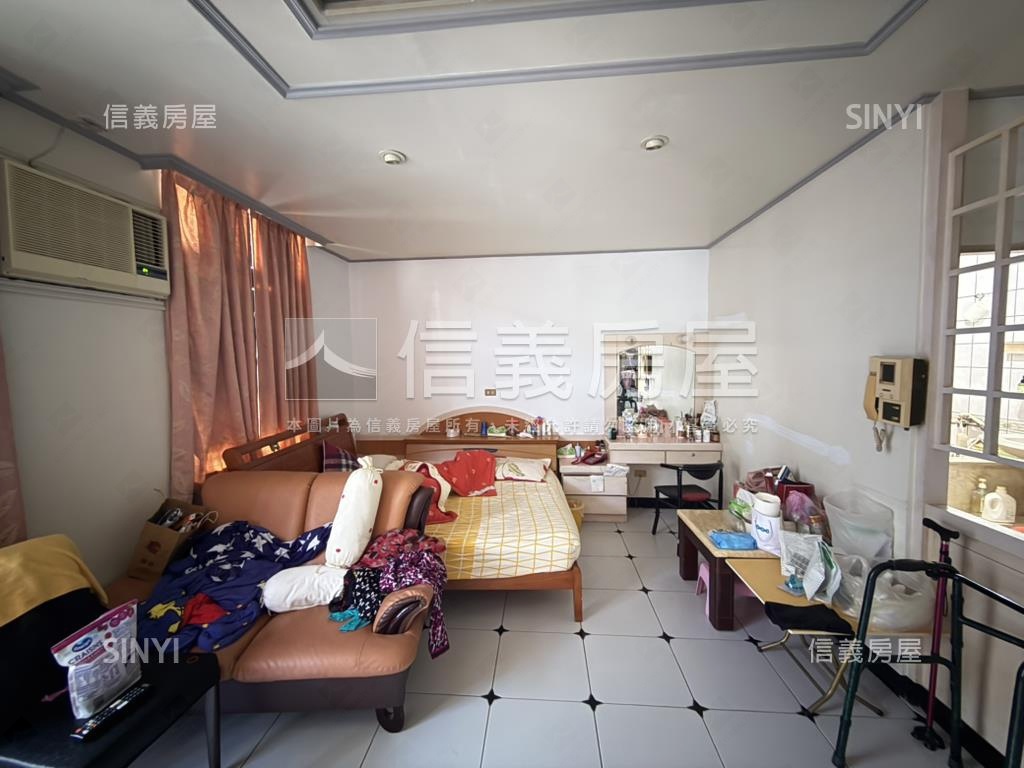 中華南路美叮噹邊間透天房屋室內格局與周邊環境