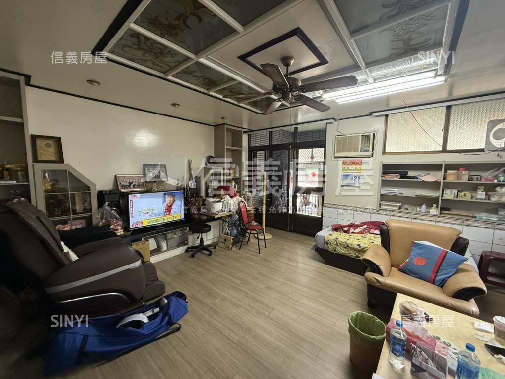 中華南路美叮噹邊間透天房屋室內格局與周邊環境