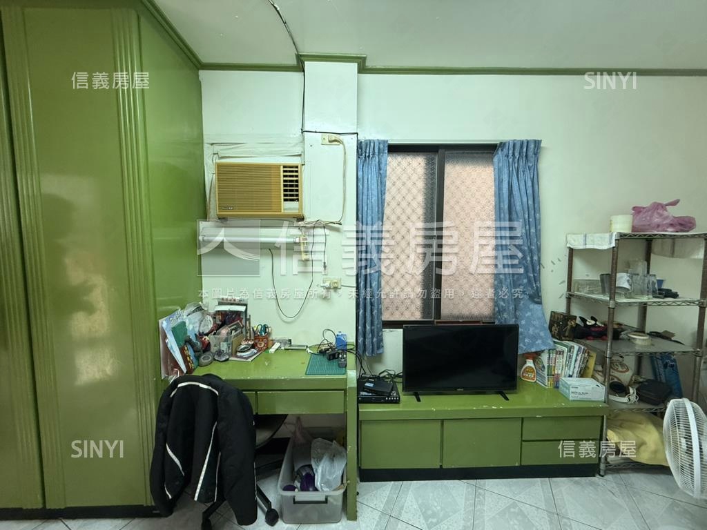 中華南路美叮噹邊間透天房屋室內格局與周邊環境
