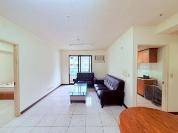 國泰溫馨高樓二房