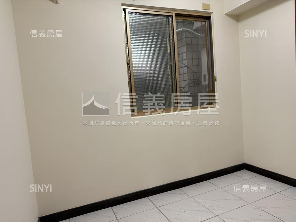 童話景觀榮富二房房屋室內格局與周邊環境