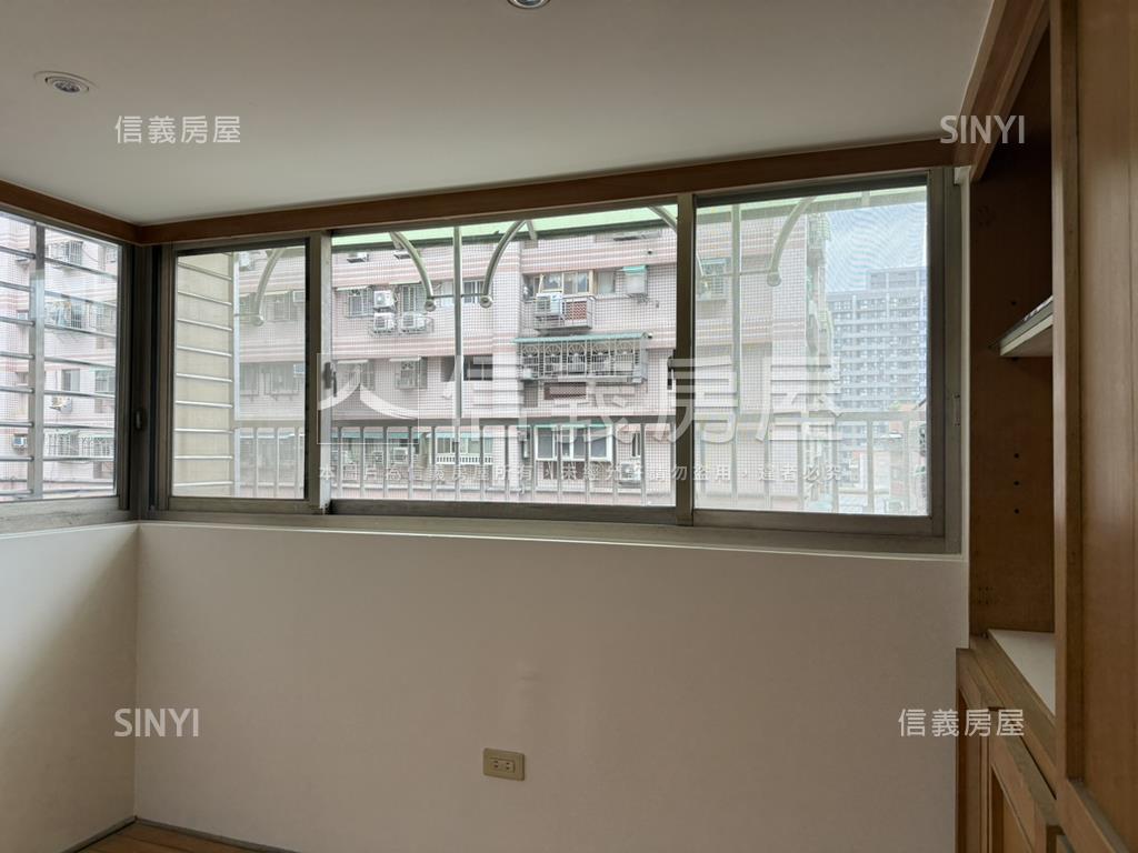 童話景觀榮富二房房屋室內格局與周邊環境