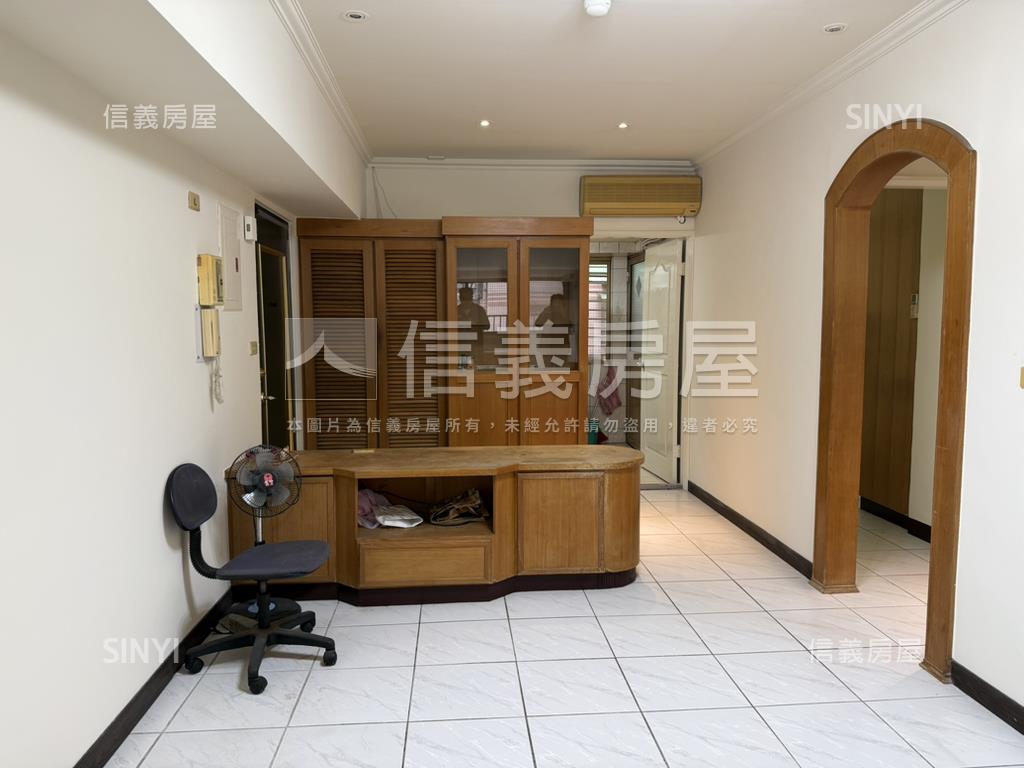 美麗童話故事景觀二房房屋室內格局與周邊環境