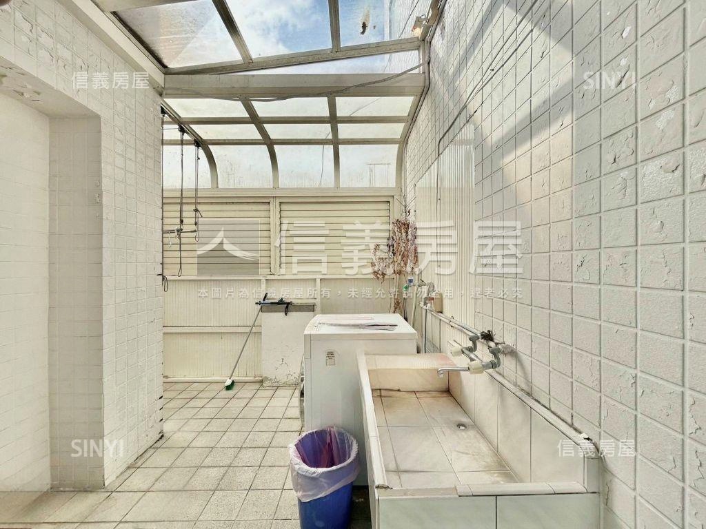 哈佛世家帝王樓中樓美屋房屋室內格局與周邊環境