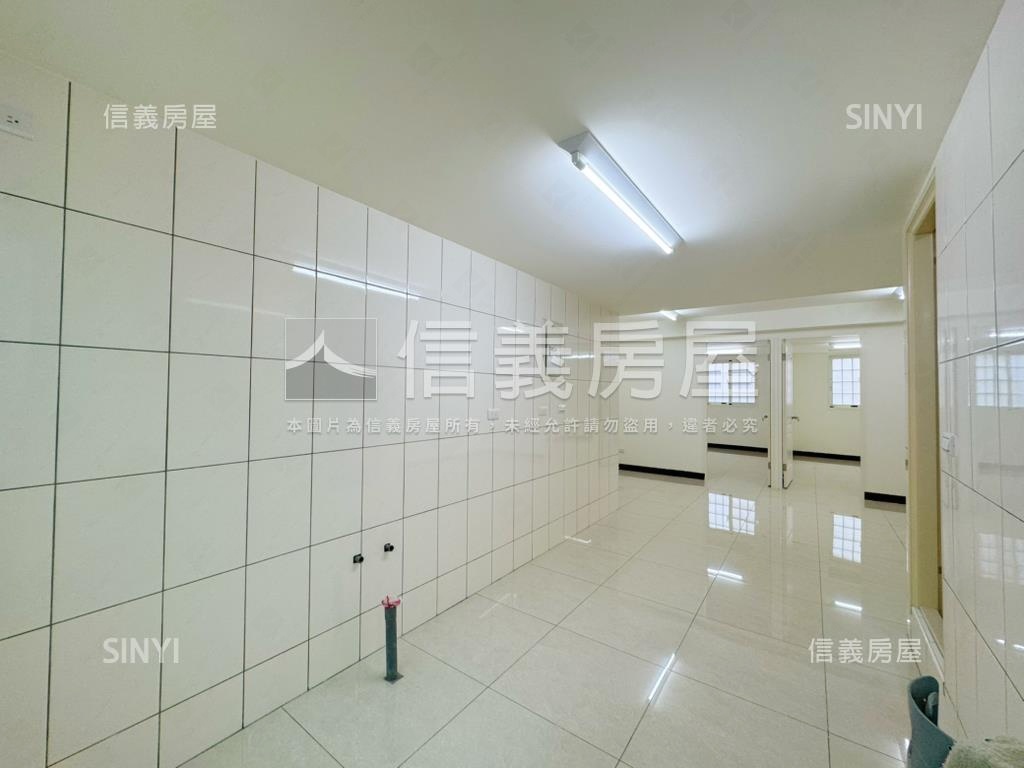 江子翠。屋況佳二樓房屋室內格局與周邊環境