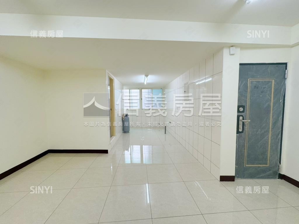 江子翠。屋況佳二樓房屋室內格局與周邊環境