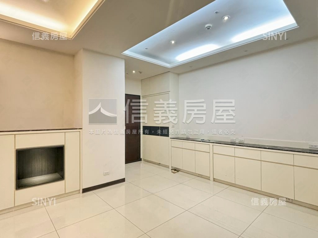 大河公園兩房車位房屋室內格局與周邊環境