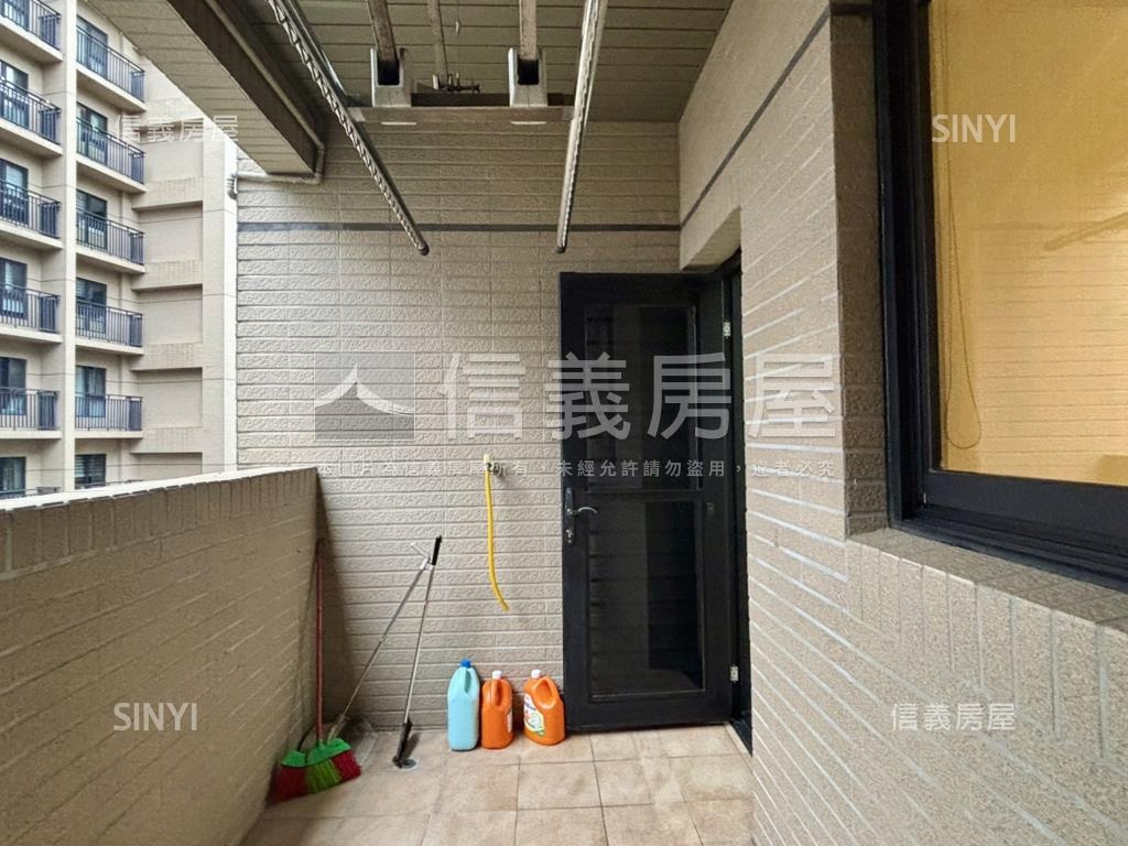 大河公園兩房車位房屋室內格局與周邊環境