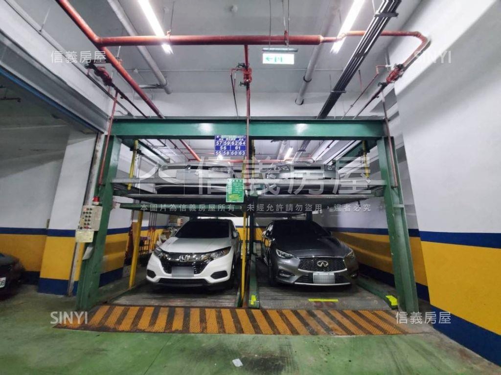 囍市坡機車位限社區住戶房屋室內格局與周邊環境