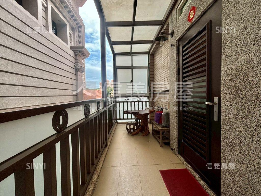 美術館邊間稀有車墅房屋室內格局與周邊環境