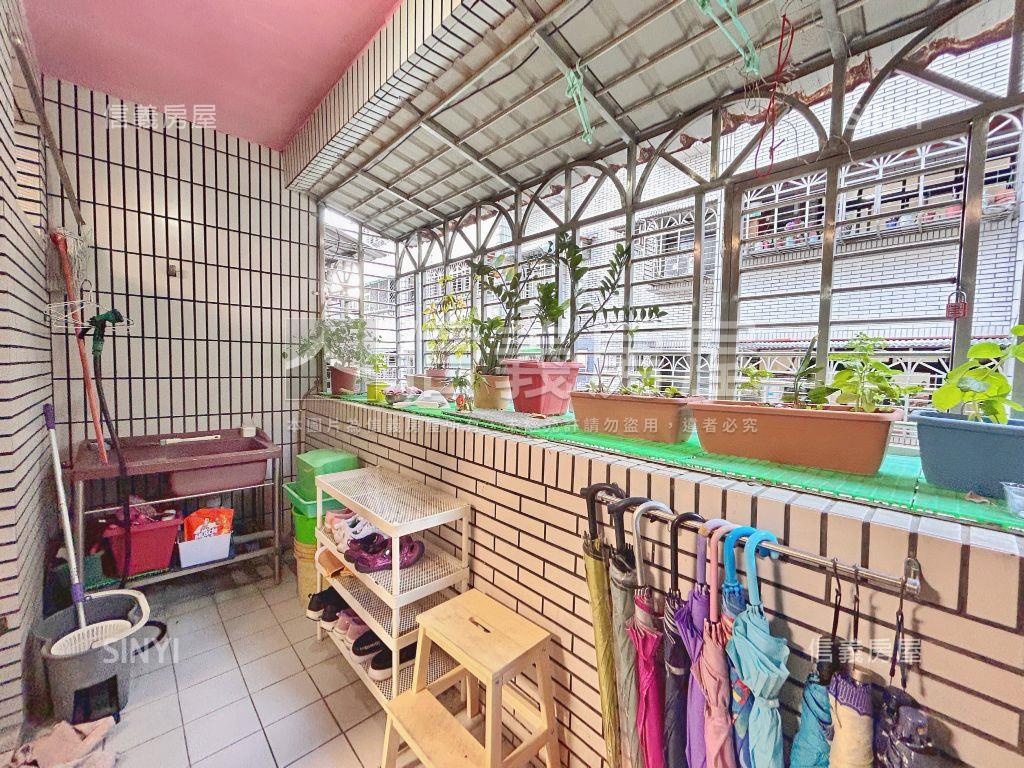 成功街得意居大四房３樓房屋室內格局與周邊環境