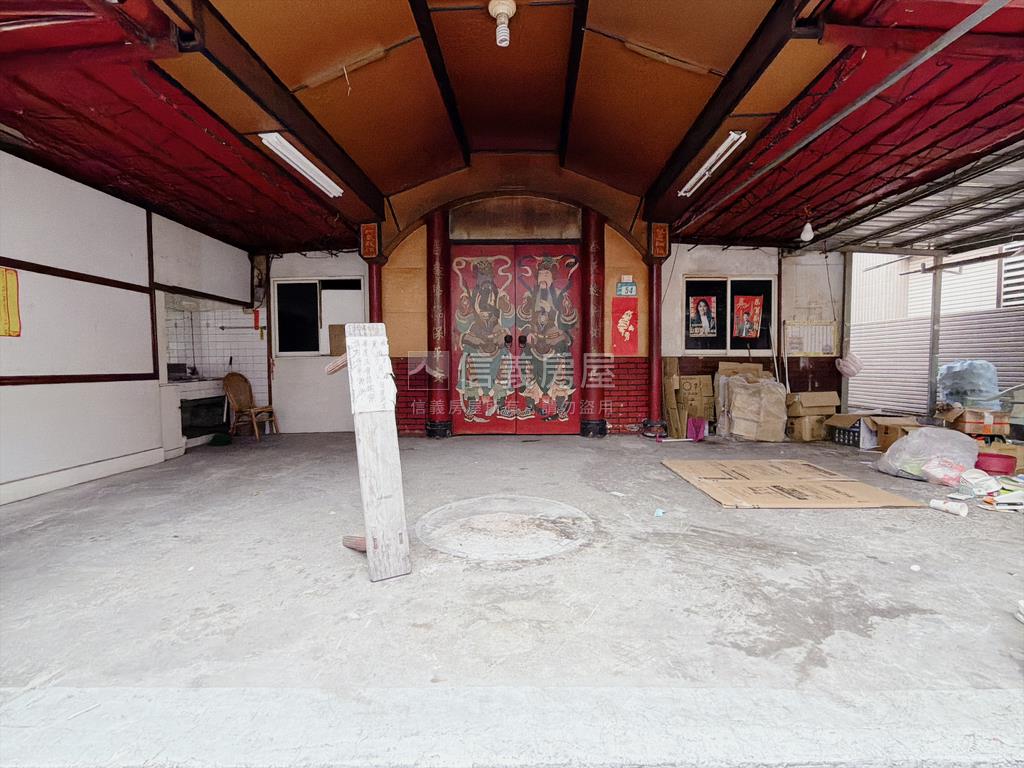 富山街黑金土地房屋室內格局與周邊環境