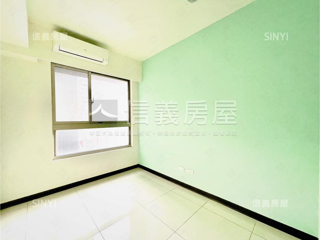 稀有建安邊間兩房車位房屋室內格局與周邊環境
