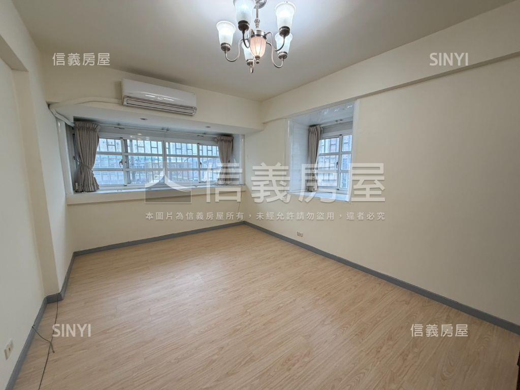 美妝頂加浪漫滿屋房屋室內格局與周邊環境