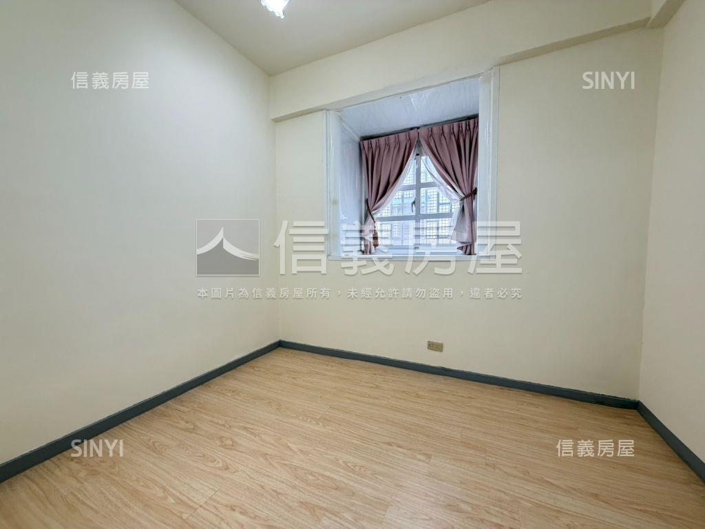美妝頂加浪漫滿屋房屋室內格局與周邊環境