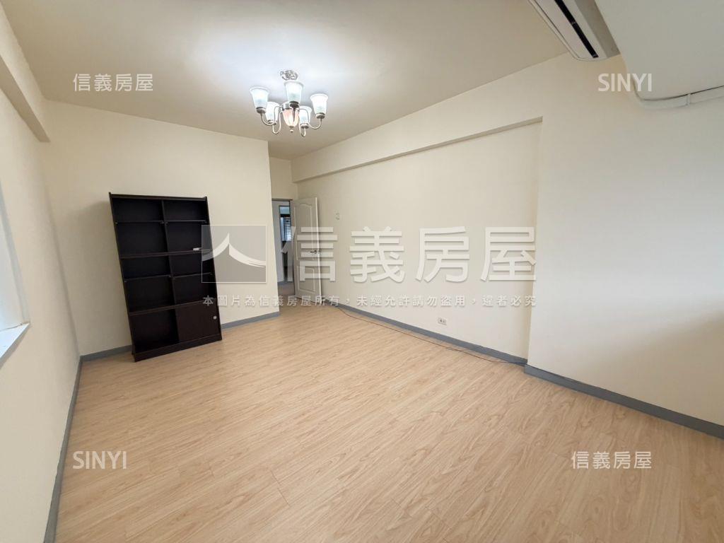 美妝頂加浪漫滿屋房屋室內格局與周邊環境