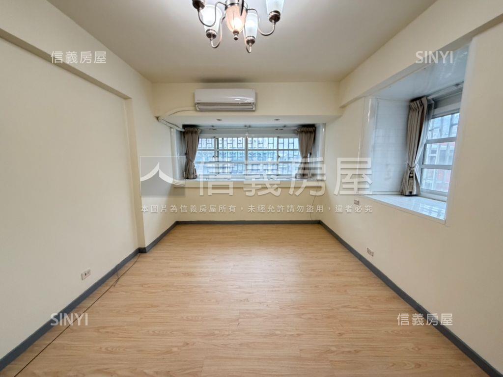 美妝頂加浪漫滿屋房屋室內格局與周邊環境