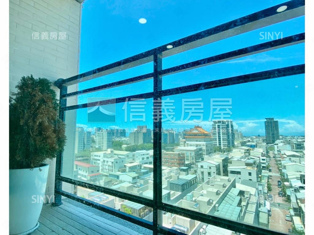 晨光照映湖美宅附車位房屋室內格局與周邊環境