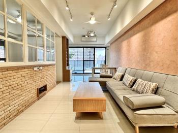 閱河堤景觀二房平車