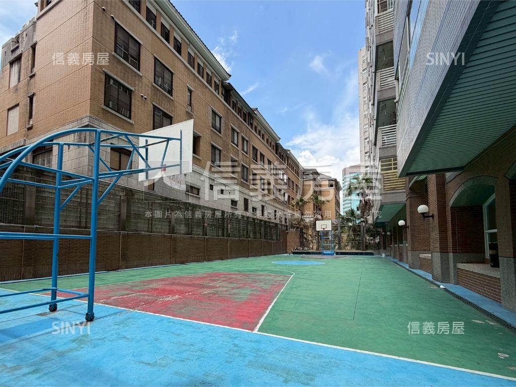 三木加拿大兩房附休旅車位房屋室內格局與周邊環境