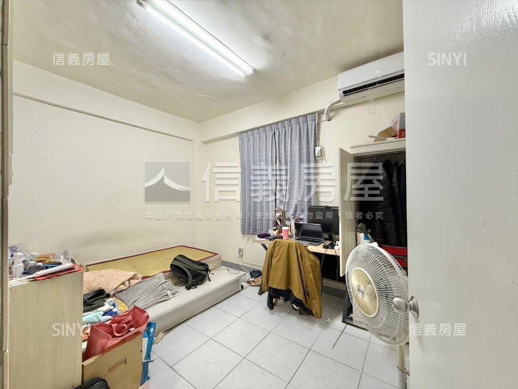 近成大低總價收租三房房屋室內格局與周邊環境