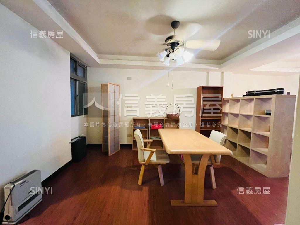 店長推薦南京三民採光三房房屋室內格局與周邊環境