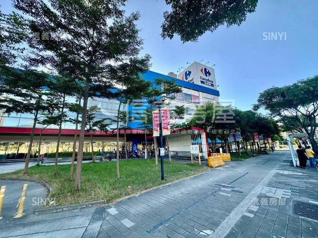 普羅旺斯金店面房屋室內格局與周邊環境