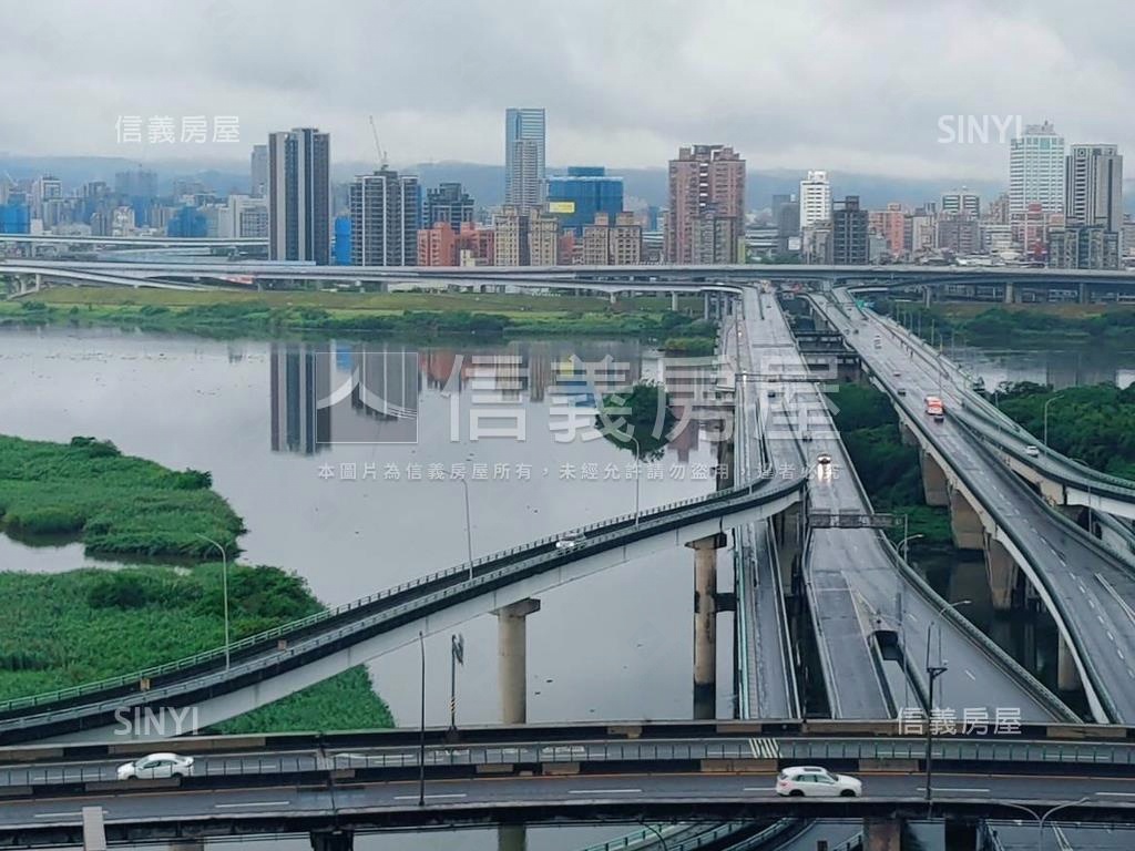 專任賀采遠眺河景房屋室內格局與周邊環境